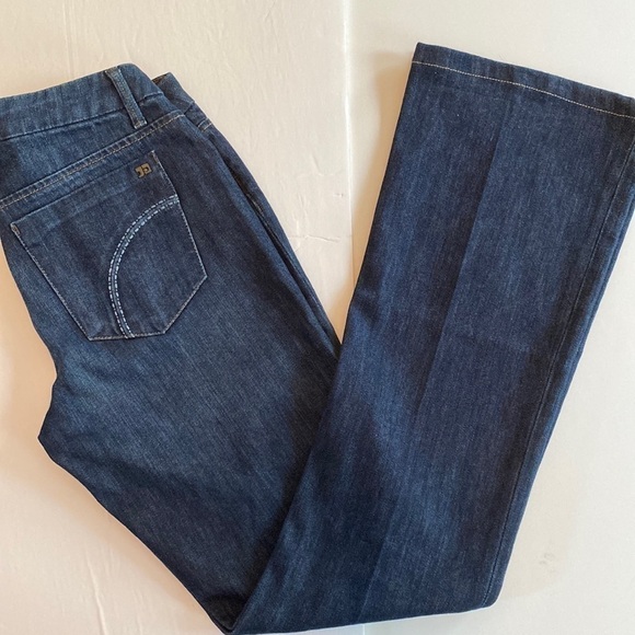 Joe’s Jeans 28 Honey Fit darker blue flare bootcut - Picture 1 of 13